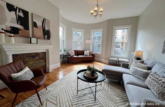 80 Paul Gore St. photos photos