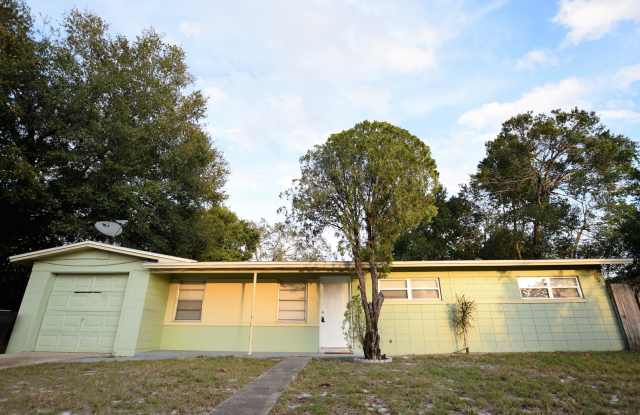 Charming 3-Bedroom Home Near Downtown Orlando  MCO – Spacious Yard  Modern Upgrades! photos photos