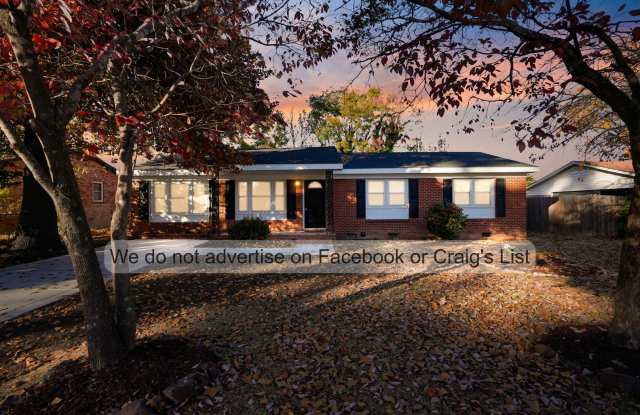 Hollywood Heights- Wayside Road photos photos