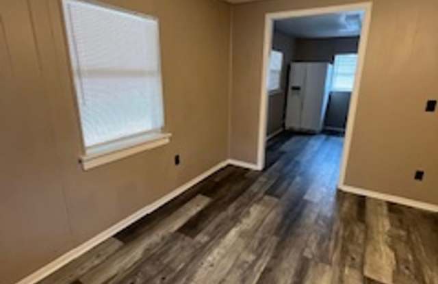 3 bedroom 1 bath House Gallery 3
