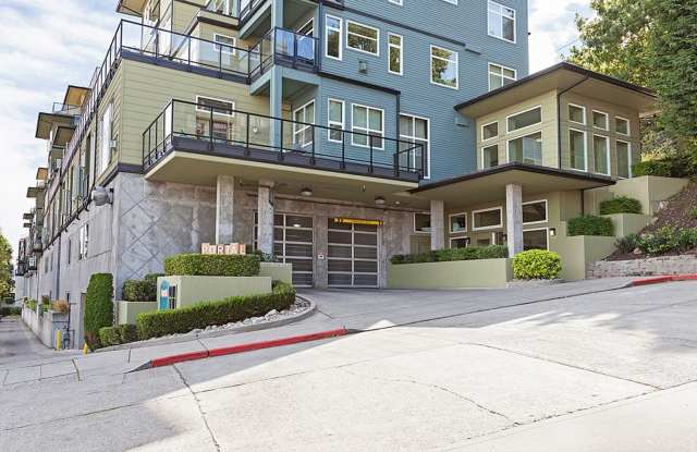 1Bd/1Ba Seattle Condo - 655 Crockett Street, Seattle, WA 98109