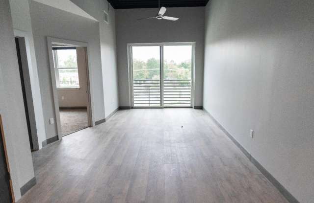 576 E Third Gallery 2