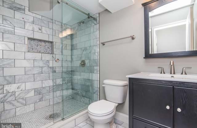 704 E FORT Avenue photos photos
