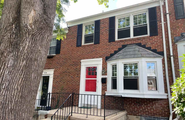 7228 LANARK Road Gallery 1