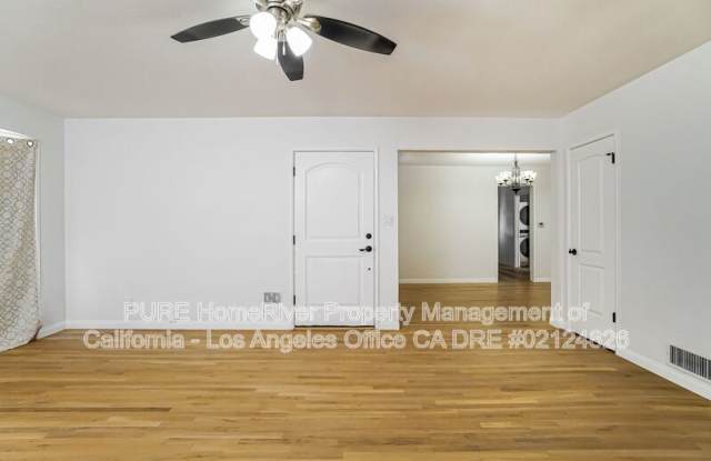 215 N. Western Ave Gallery 3