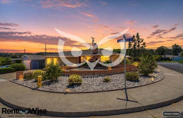 1109 Ridgewood Drive Gallery 1