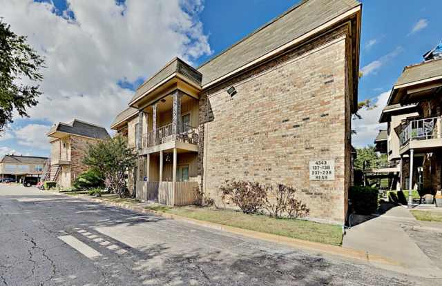4343 Bellaire Dr S - 4343 Bellaire Drive South, Fort Worth, TX 76109