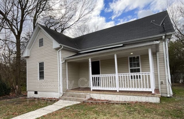 802 Dillard Street - 802 Dillard Street, Greensboro, NC 27403