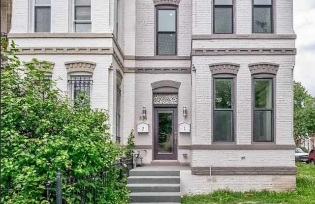 824 I ST NE LLC photos photos