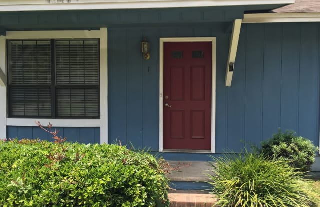1624-1 Coombs Drive - 1624 Coombs Dr, Tallahassee, FL 32308