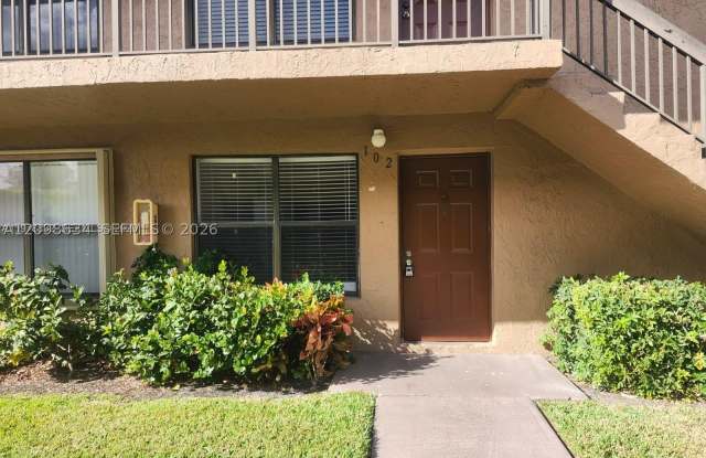 10037 Winding Lake Rd Gallery 1