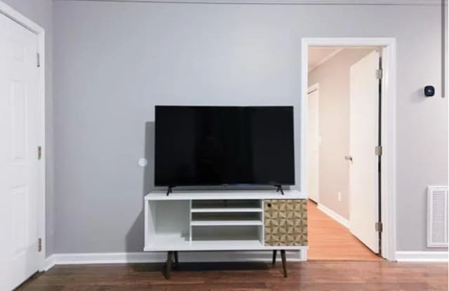 356 Kingview Drive - AB Gallery 3