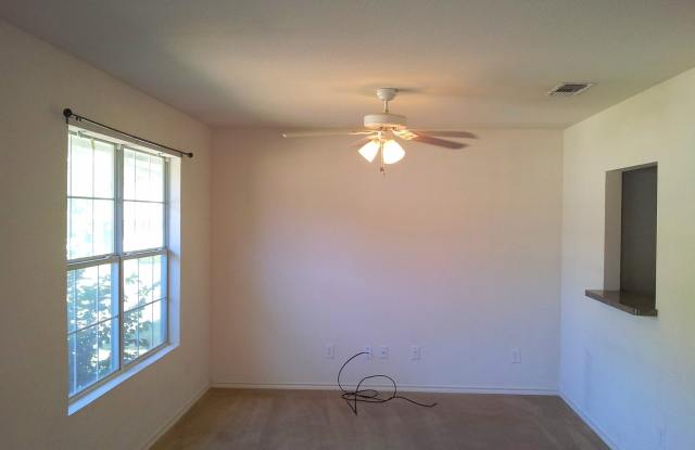 208 N Val Verde Circle Gallery 3