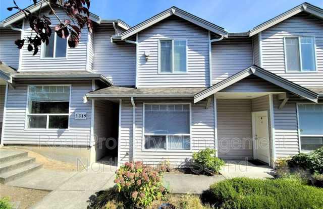 3319 Rockefeller Ave - 3319 Rockefeller Avenue, Everett, WA 98201