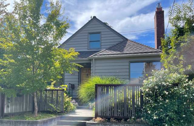 Traditional Home in Capitol Hill with Fenced Back Yard photos photos