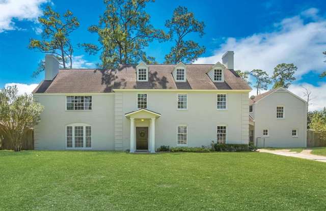 3424 S Macgregor Way Gallery 2