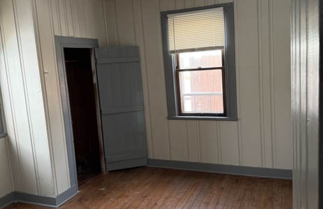 102 Home Avenue photos photos