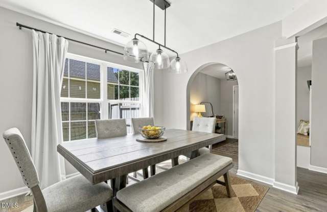 755 Sycamore Springs Drive Gallery 2