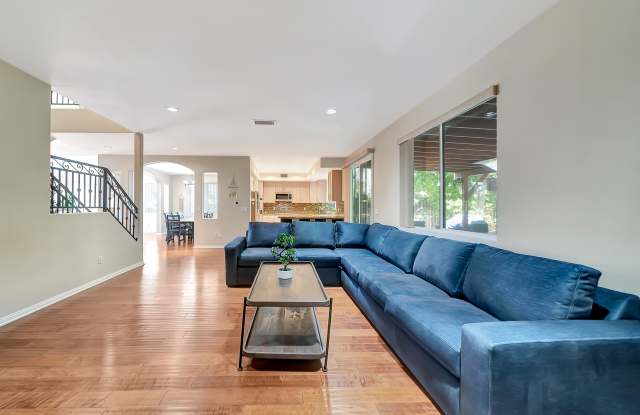 19301 Lavi Ct Gallery 3