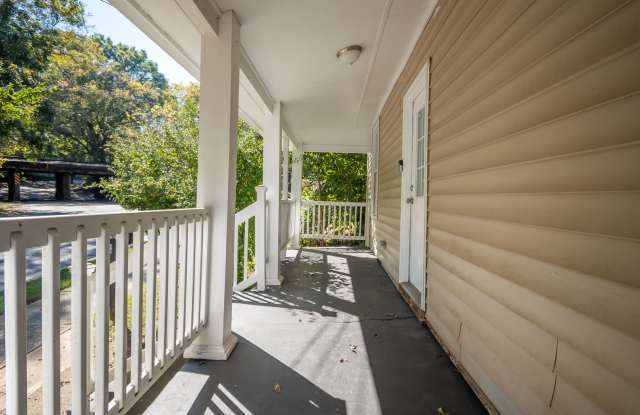 430 Cleveland Avenue-Available Now! Gallery 3