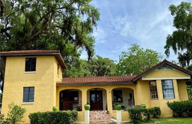1495 LAKESHORE DRIVE - 1495 Lakeshore Drive, Lake County, FL 32757