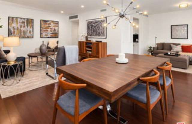 10450 Wilshire Boulevard Gallery 2