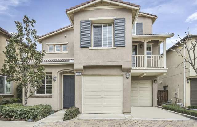 271 W Pebble Creek Lane - 271 West Pebble Creek Lane, Orange, CA 92865