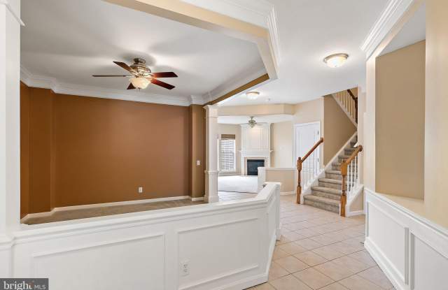 6 REDTAIL Court Gallery 4
