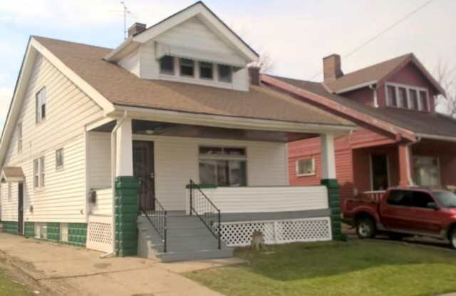 11816 Dove Ave Gallery 2