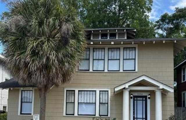 1104 Belleview Street photos photos