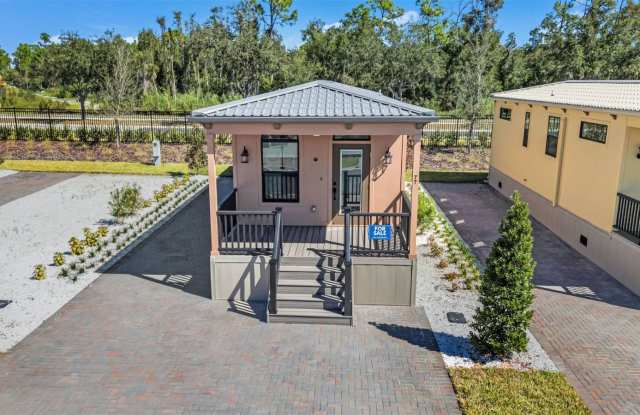 6165 Talon Bay Drive Gallery 1