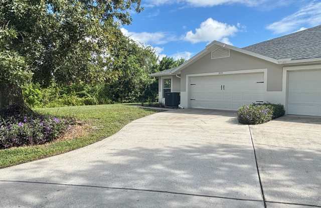 Location Alert! Waterfront 2 Bedroom + Den, 2 Bath Duplex – Available Now! photos photos