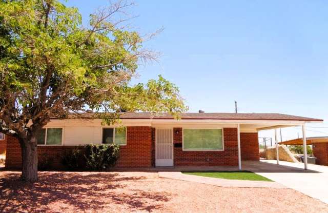 Delightful Single Level Northeast Home With Refrigerated Air Located In Quiet Neighborhood Gallery 1