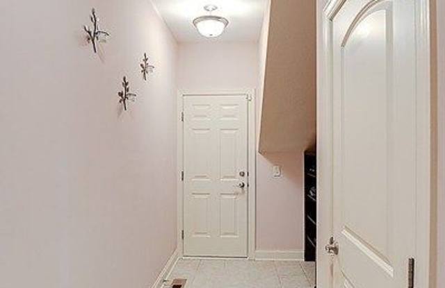 9817 Frederick Place Gallery 3