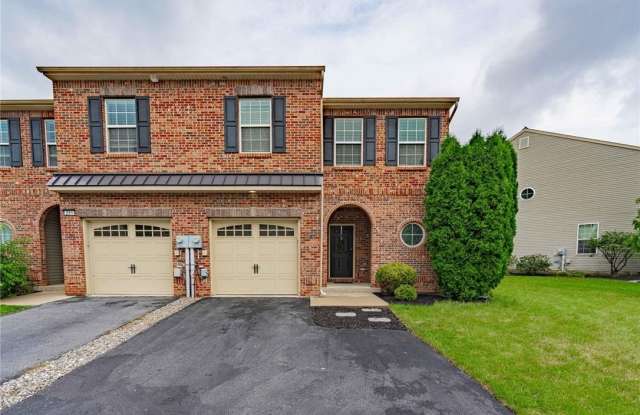 253 Milkweed Drive Gallery 1
