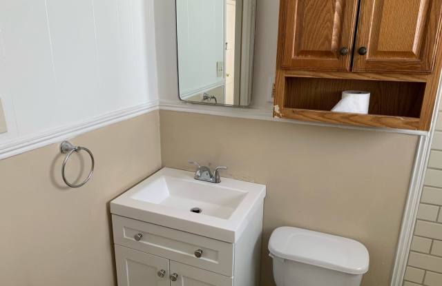 3817 S Ong St photos photos