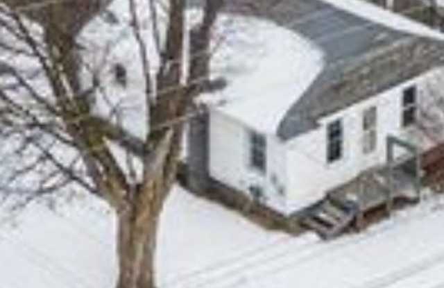 5864 S Martin Luther King Jr Gallery 1