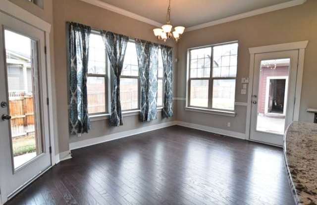5410 Tamarac Way Gallery 2