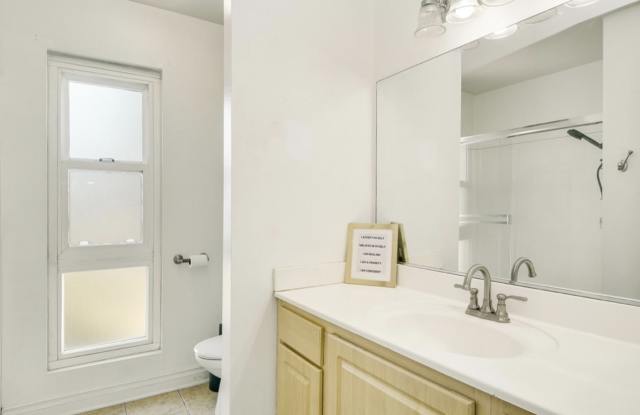 589 North Johnson Avenue photos photos