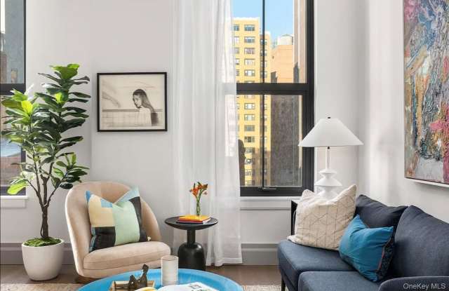 76 SCHERMERHORN Street Gallery 2