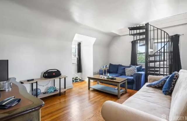 40 Avenel Street - 2 Gallery 4