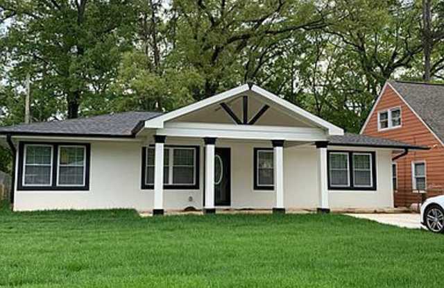 Beautiful 3 bedroom East Point Home - 2132 Ben Hill Road, East Point, GA 30344