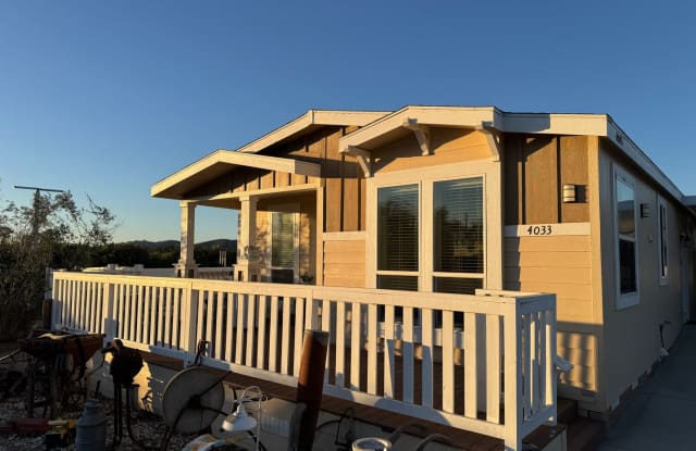 Great Home on a Farm for Rent photos photos