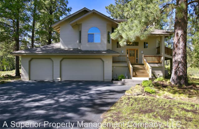 60703 Golf Village Loop - 60703 Golf Village Loop, Seventh Mountain, OR 97702