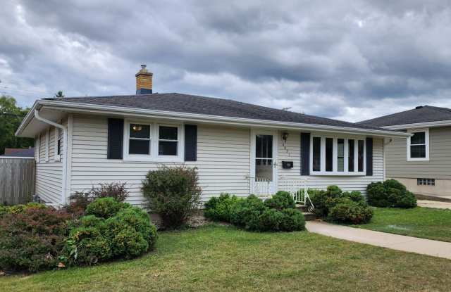 3 bedroom ranch in Forest Park Gallery 3