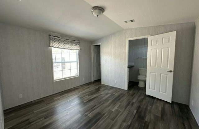 1591 Semon Dr Gallery 2