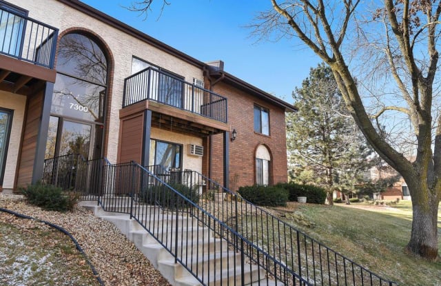 7300 York Avenue S - 7300 York Avenue South, Edina, MN 55435
