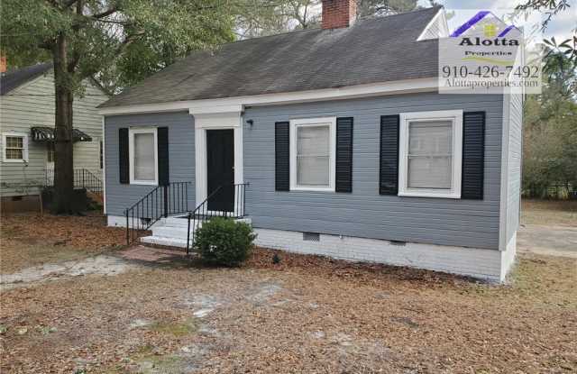 311 Central Drive - 311 Central Drive, Fayetteville, NC 28301