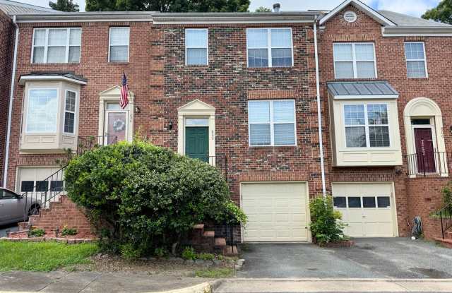 STAFFORD TOWNHOUSE - HANDY TO QUANTICO, SHOPPING AND RESTAURANTS! photos photos
