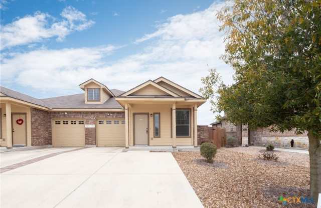 514 Creekside Circle photos photos